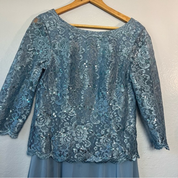 OLEG CASSINI

tea length lace and chiffon mock two-piece - Picture 7 of 17